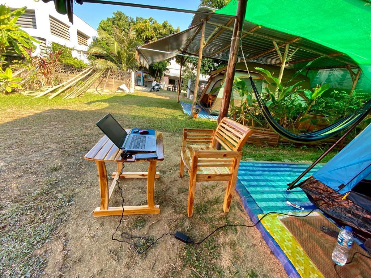 Hotel Winter House Chiang Rai Exterior foto