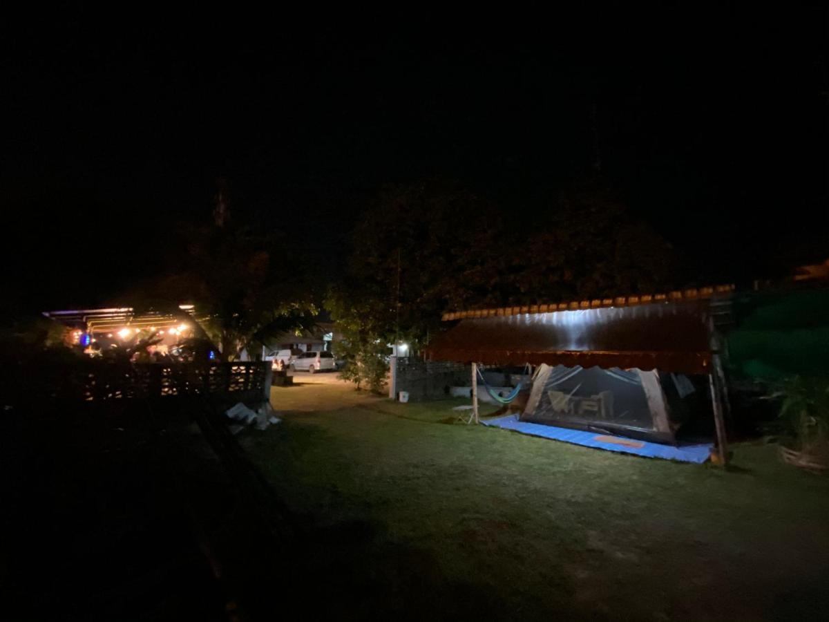 Hotel Winter House Chiang Rai Exterior foto