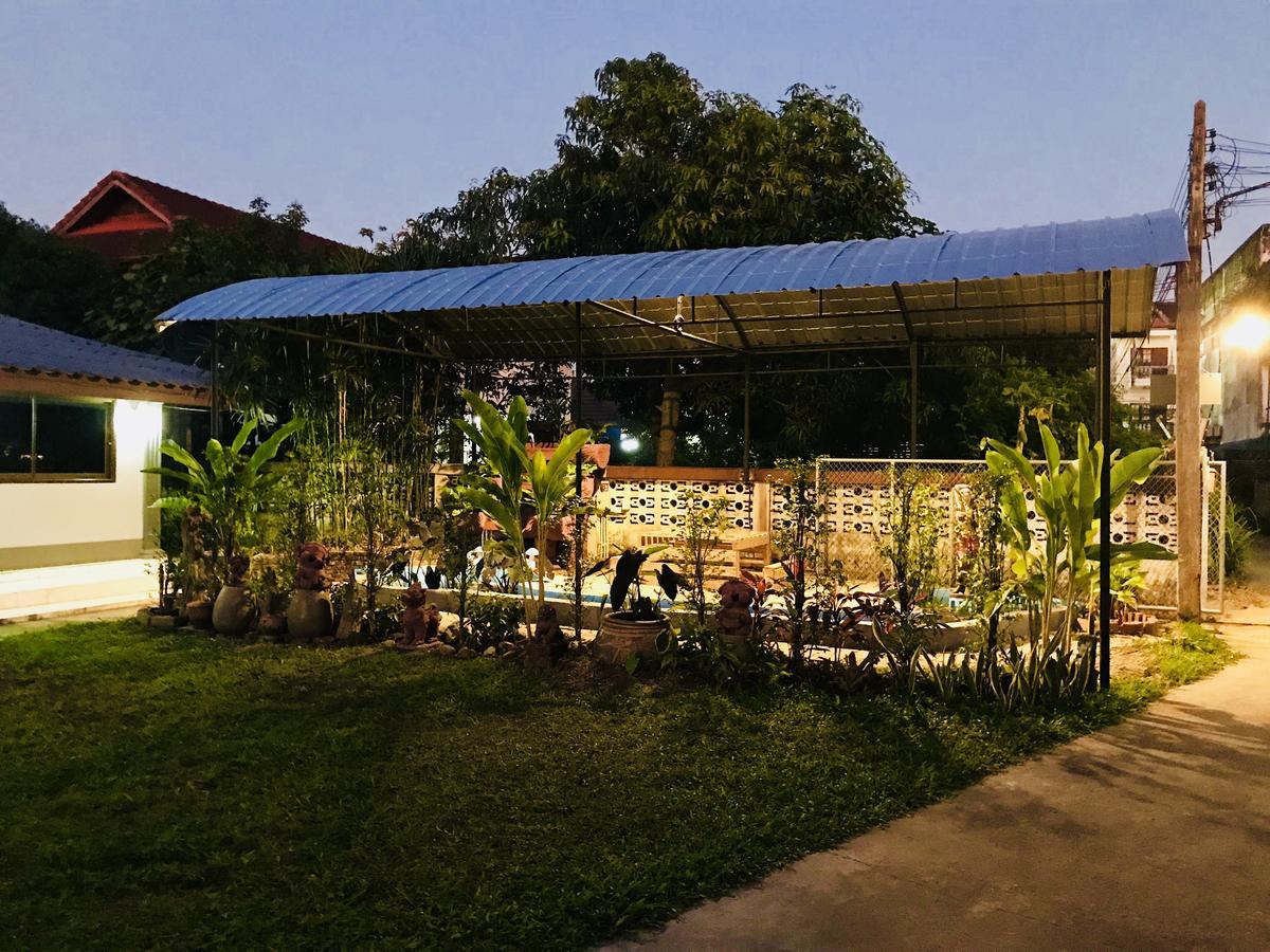 Hotel Winter House Chiang Rai Exterior foto